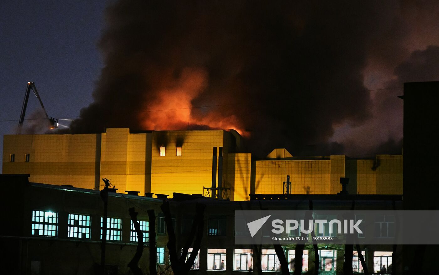 Fire at Zimnyaya Vishnya shopping mall in Kemerovo