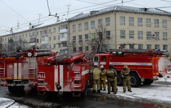 Fire at Zimnyaya Vishnya shopping mall in Kemerovo