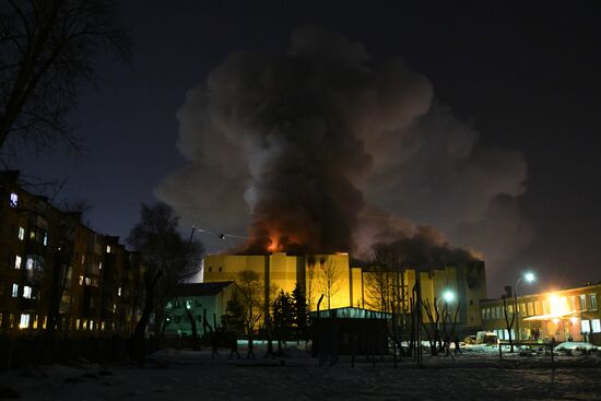 Fire at Zimnyaya Vishnya shopping mall in Kemerovo