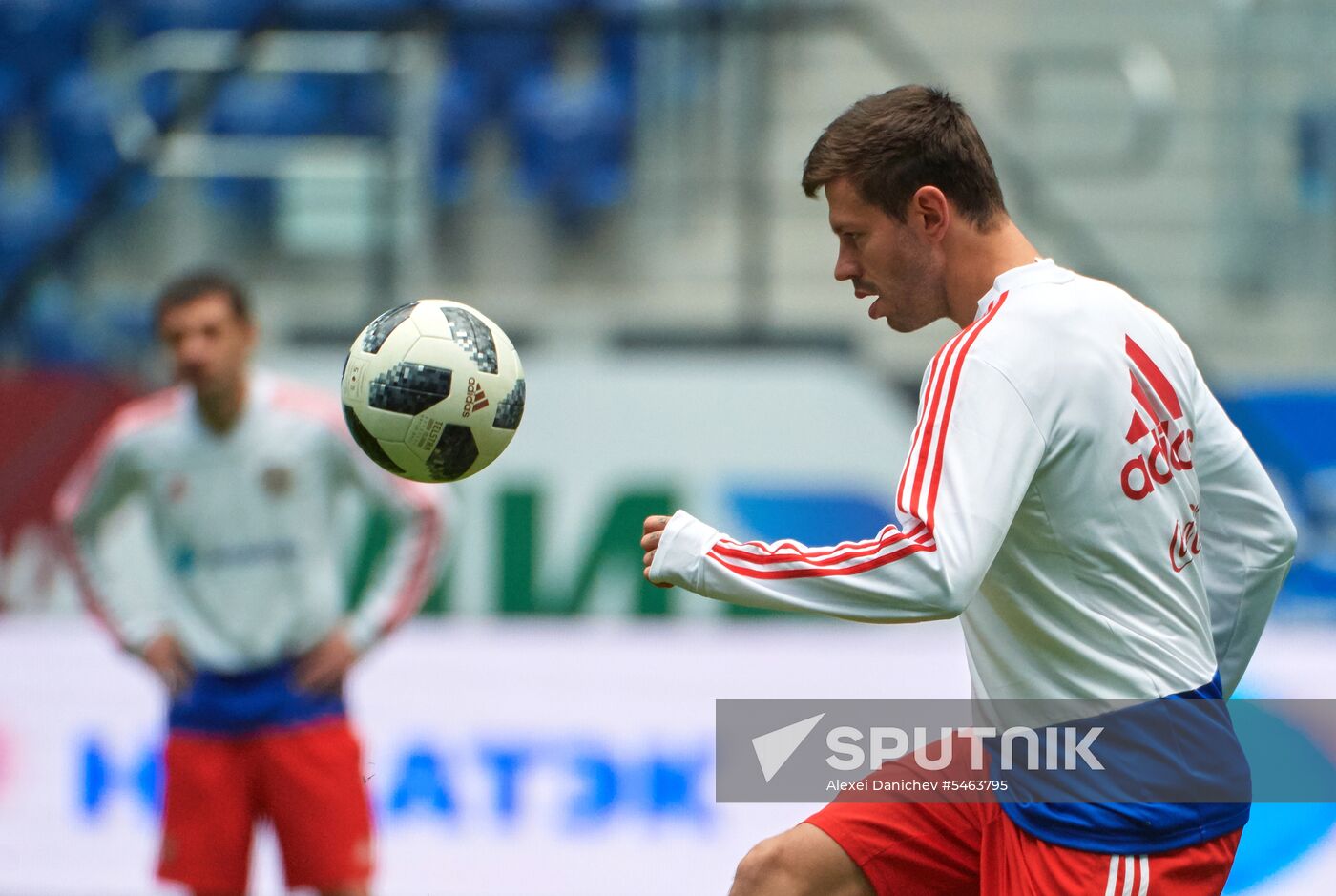 Football. Russian national team holds training session