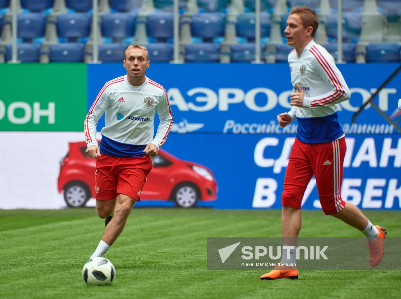 Football. Russian national team holds training session