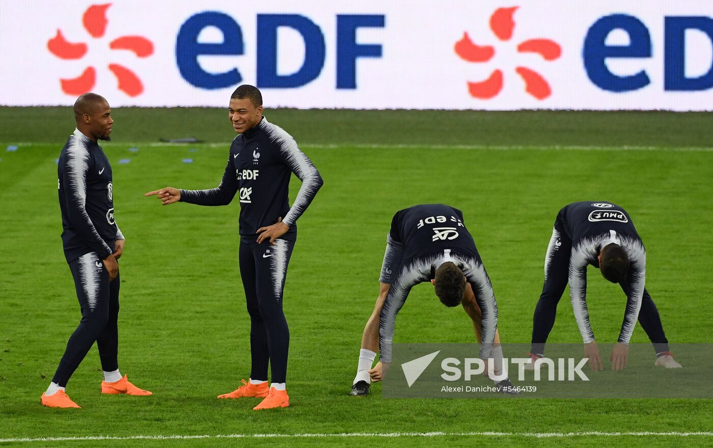 Football. French national team holds training session