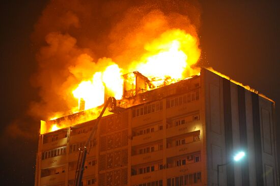 Fire in residential building in Grozny