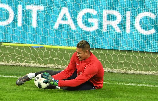 Football. French national team holds training session