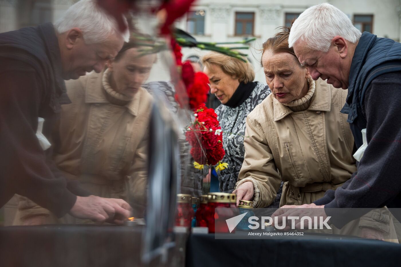 Events in memory of those killed in Zimnyaya Vishnya shopping mall fire