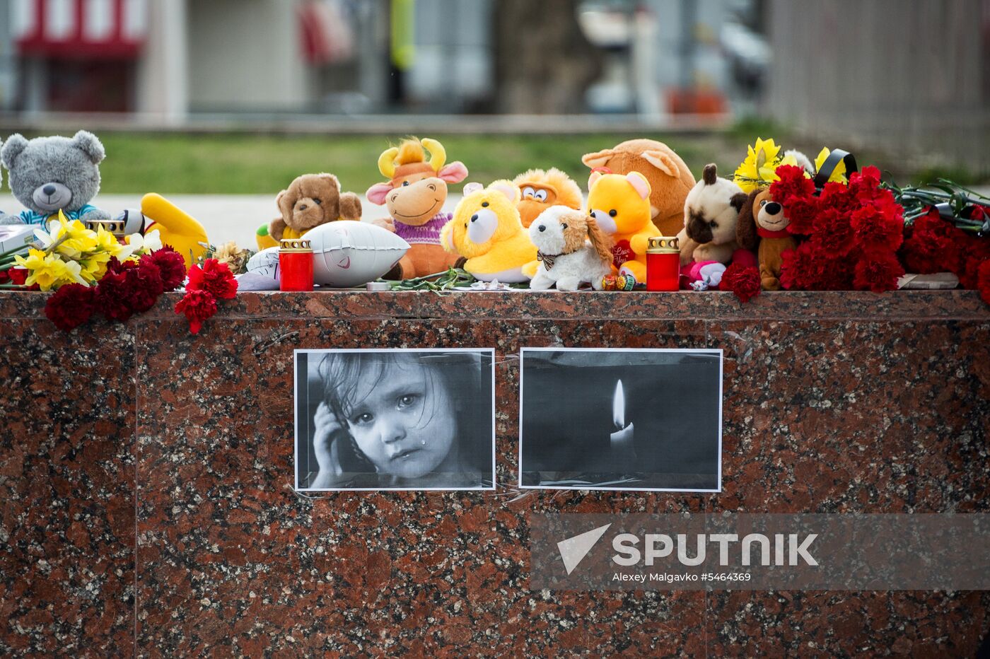 Events in memory of those killed in Zimnyaya Vishnya shopping mall fire