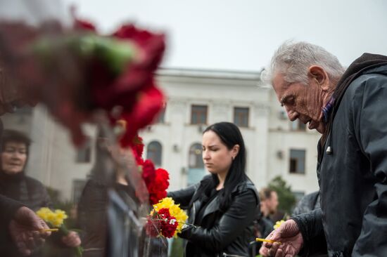 Events in memory of those killed in Zimnyaya Vishnya shopping mall fire