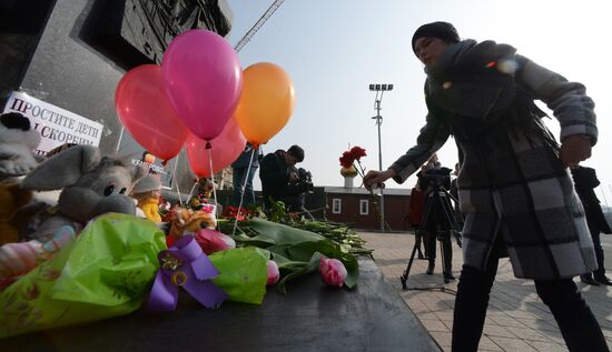 Events in memory of those killed in Zimnyaya Vishnya shopping mall fire