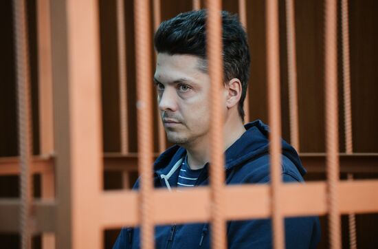 Court hearing on Zimnyaya Vishnya shopping mall in Kemerovo