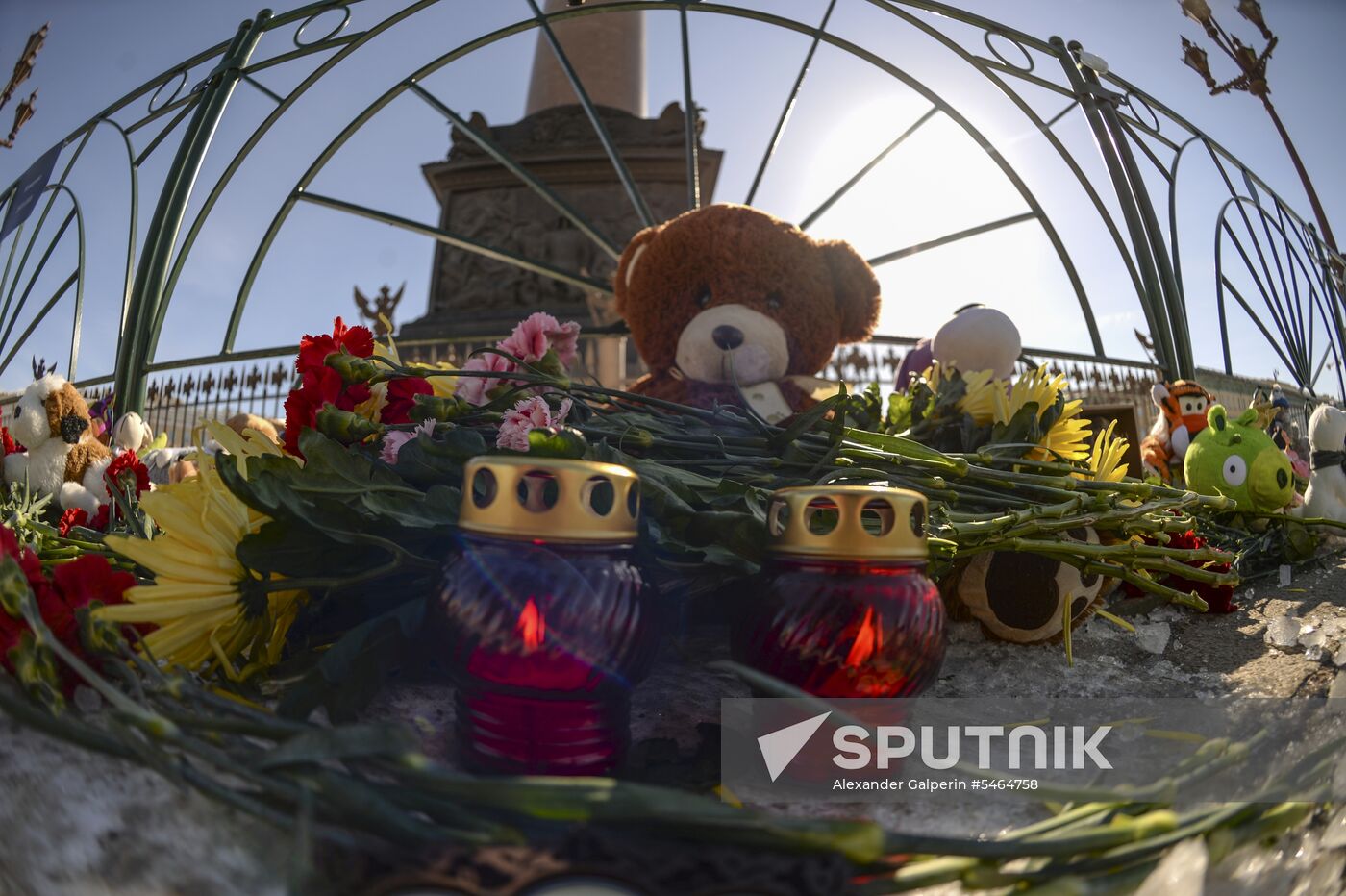Events in memory of those killed in Zimnyaya Vishnya shopping mall fire