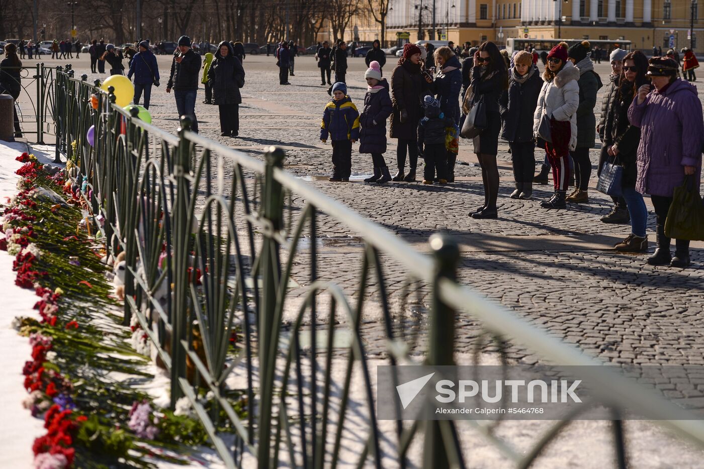 Events in memory of those killed in Zimnyaya Vishnya shopping mall fire