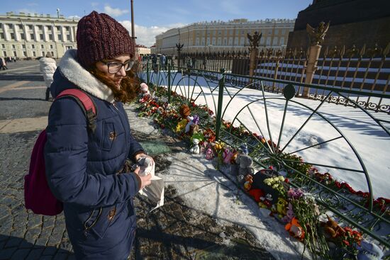 Events in memory of those killed in Zimnyaya Vishnya shopping mall fire