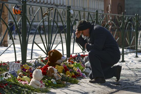 Events in memory of those killed in Zimnyaya Vishnya shopping mall fire