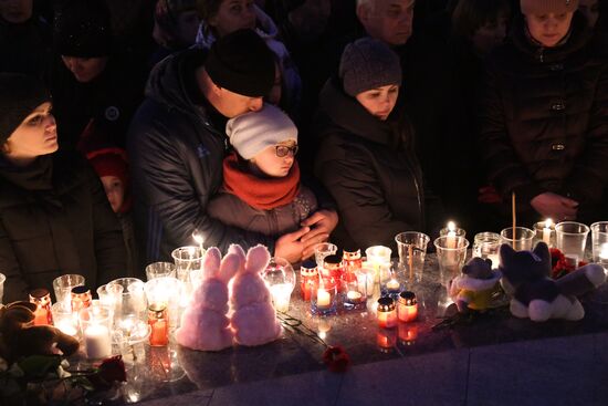 Events in memory of those killed in Zimnyaya Vishnya shopping mall fire