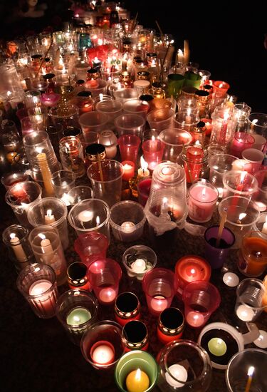 Events in memory of those killed in Zimnyaya Vishnya shopping mall fire
