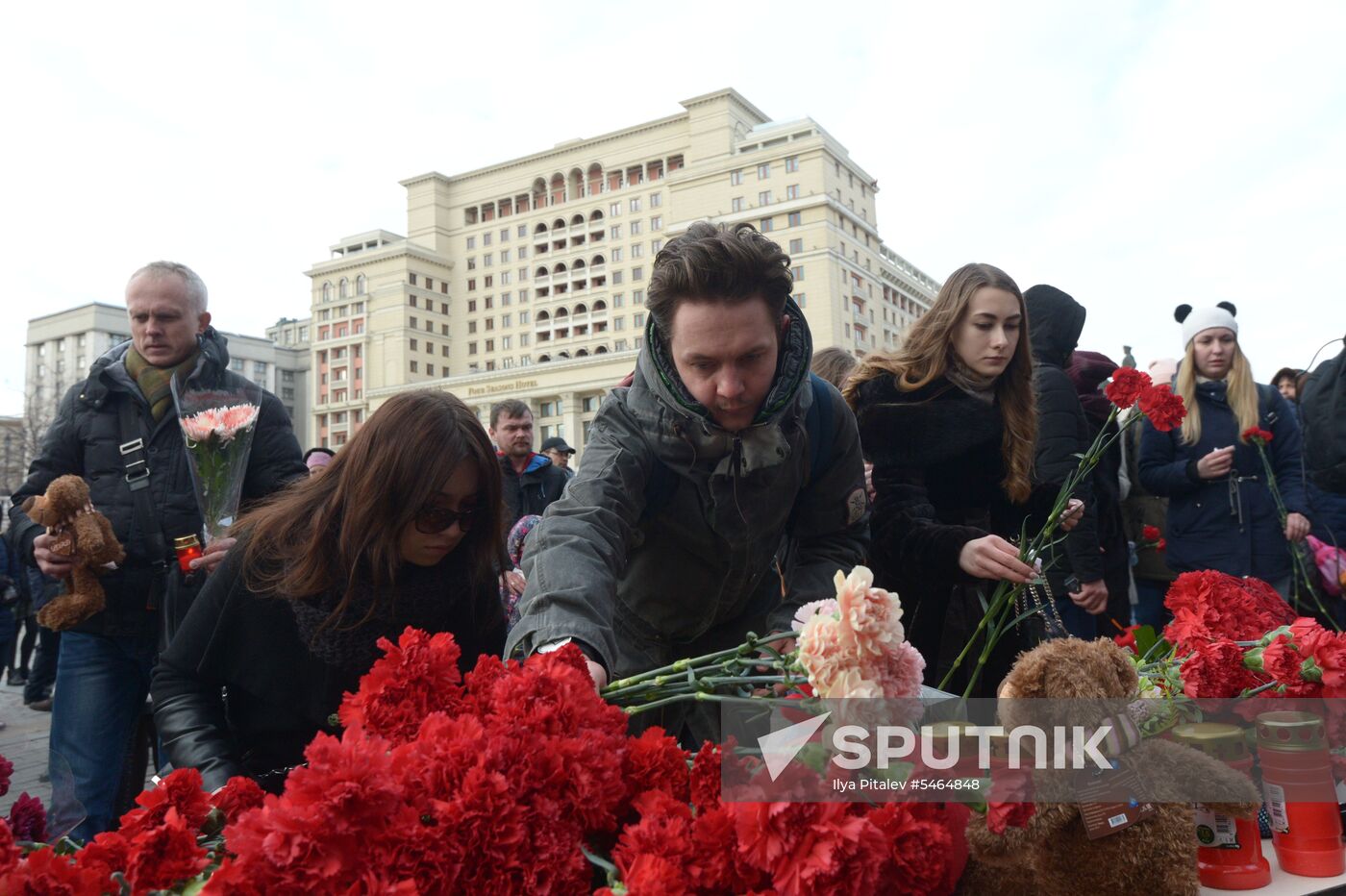 Events in memory of those killed in Zimnyaya Vishnya shopping mall fire