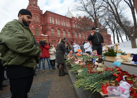Events in memory of those killed in Zimnyaya Vishnya shopping mall fire