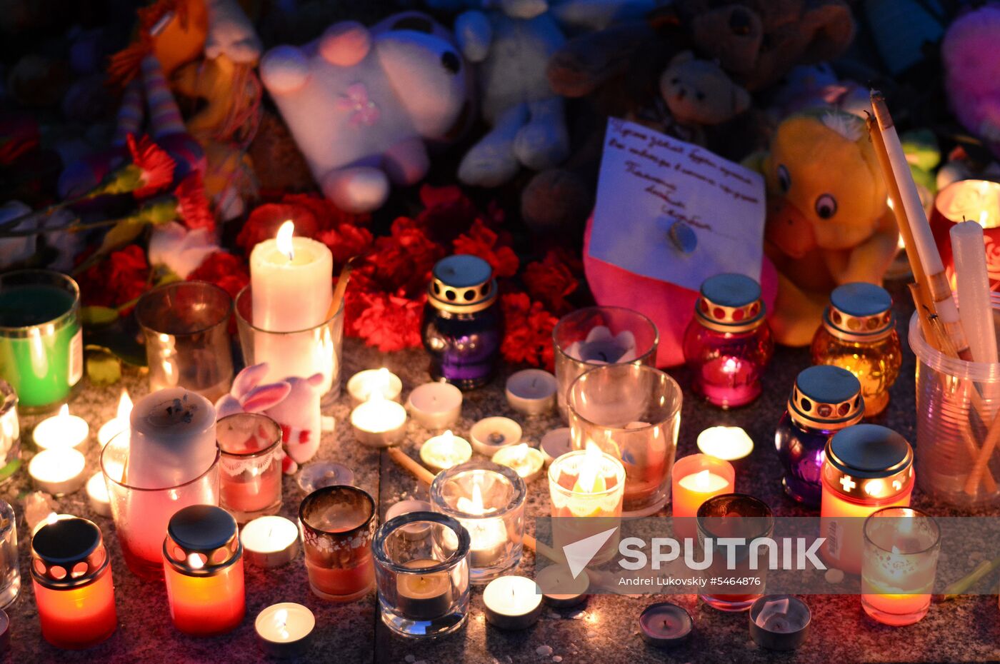 Events in memory of those killed in Zimnyaya Vishnya shopping mall fire