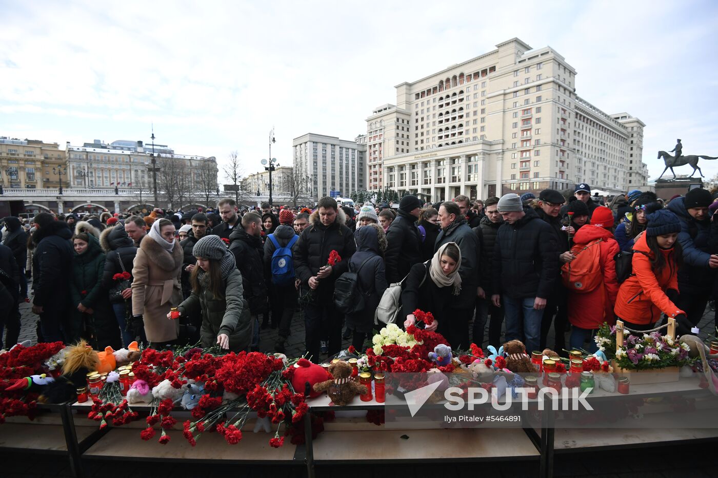 Events in memory of those killed in Zimnyaya Vishnya shopping mall fire