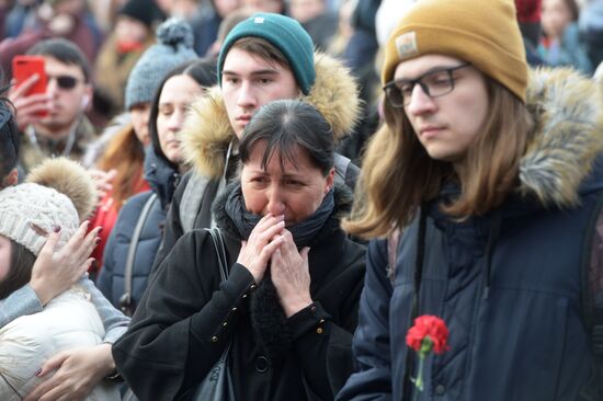 Events in memory of those killed in Zimnyaya Vishnya shopping mall fire