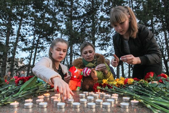 Events in memory of those killed in Zimnyaya Vishnya shopping mall fire