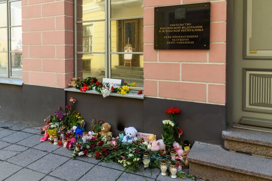 Events in memory of those killed in Zimnyaya Vishnya shopping mall fire