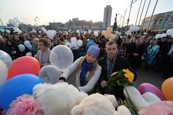 Events in memory of those killed in Zimnyaya Vishnya shopping mall fire