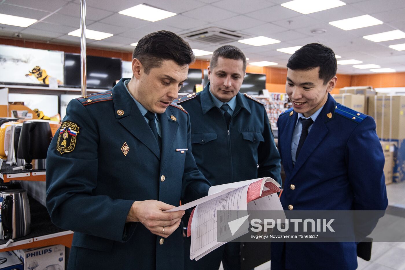 Fire safety inspection at shopping malls