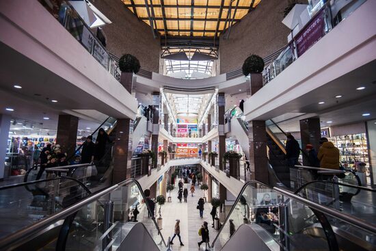 Fire safety inspection at shopping malls