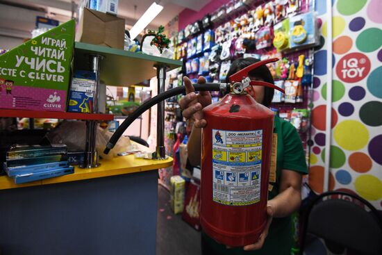 Fire safety inspection at shopping malls