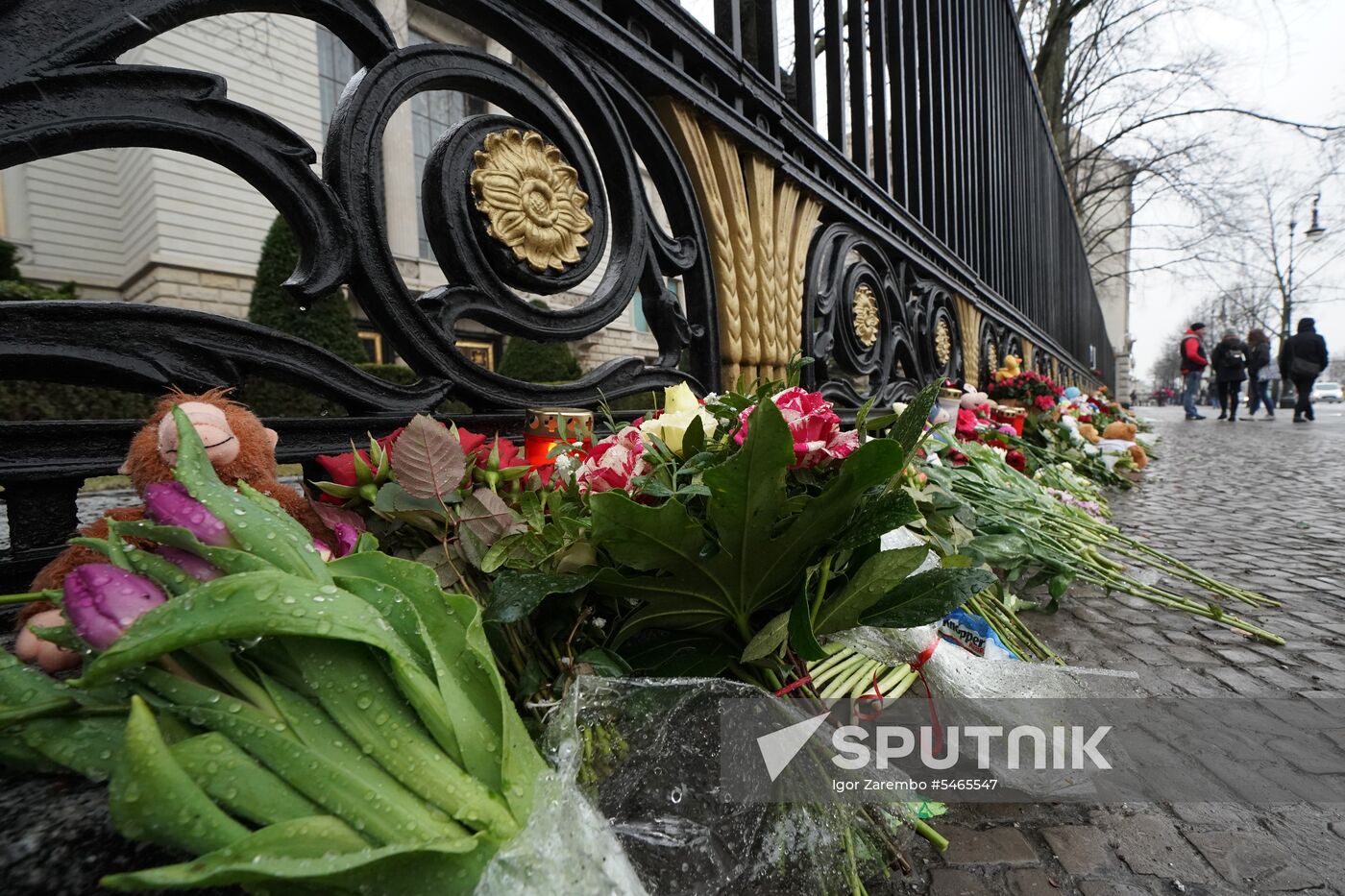 Events in memory of those killed in Zimnyaya Vishnya shopping mall fire