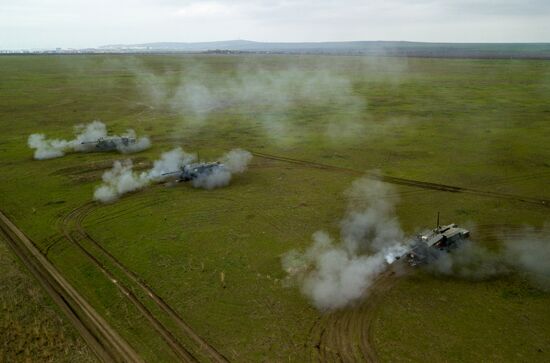 Coastal missile artillery system crews hold drill in Krasnodar Territory