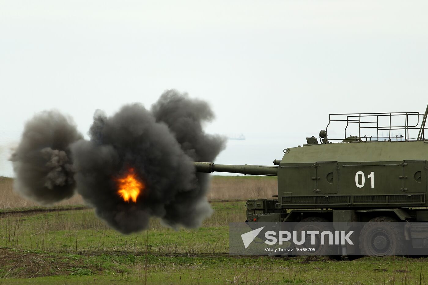 Coastal missile artillery system crews hold drill in Krasnodar Territory