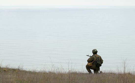 Coastal missile artillery system crews hold drill in Krasnodar Territory