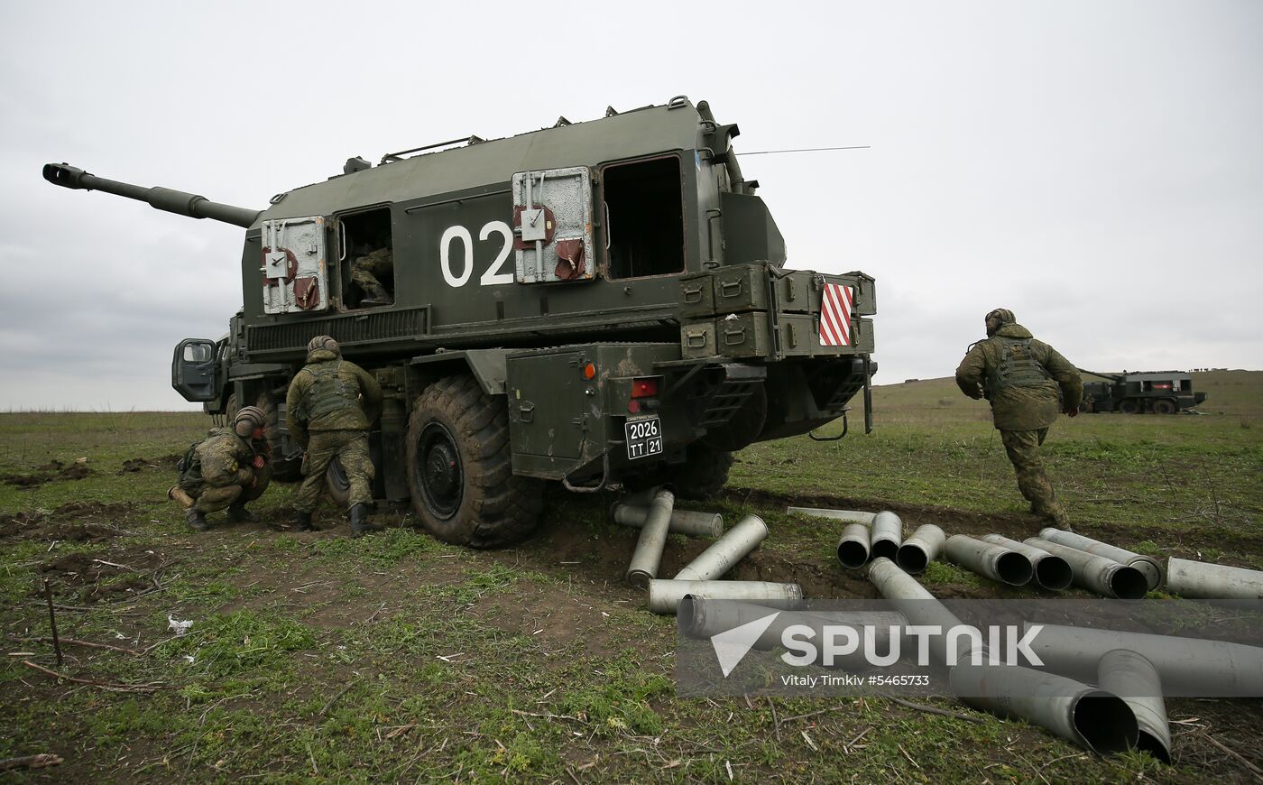 Coastal missile artillery system crews hold drill in Krasnodar Territory