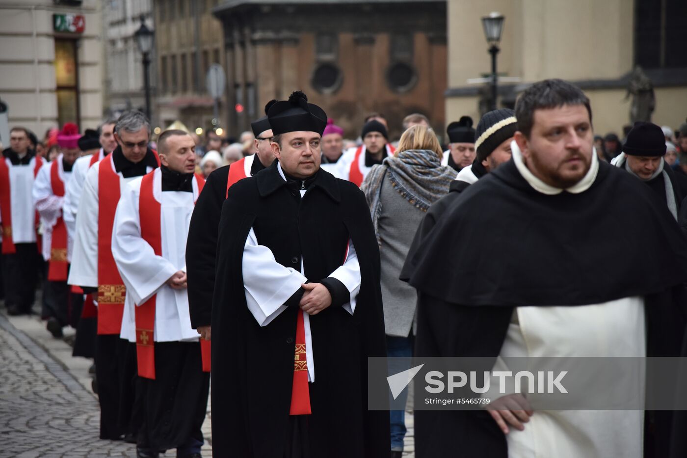 Cross procession in honor of Catholic Easter in Lviv