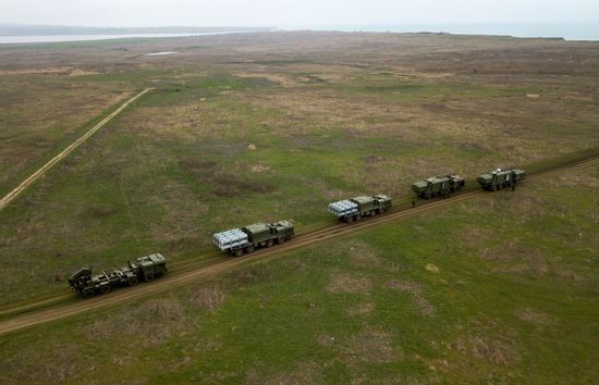 Coastal missile artillery system crews hold drill in Krasnodar Territory