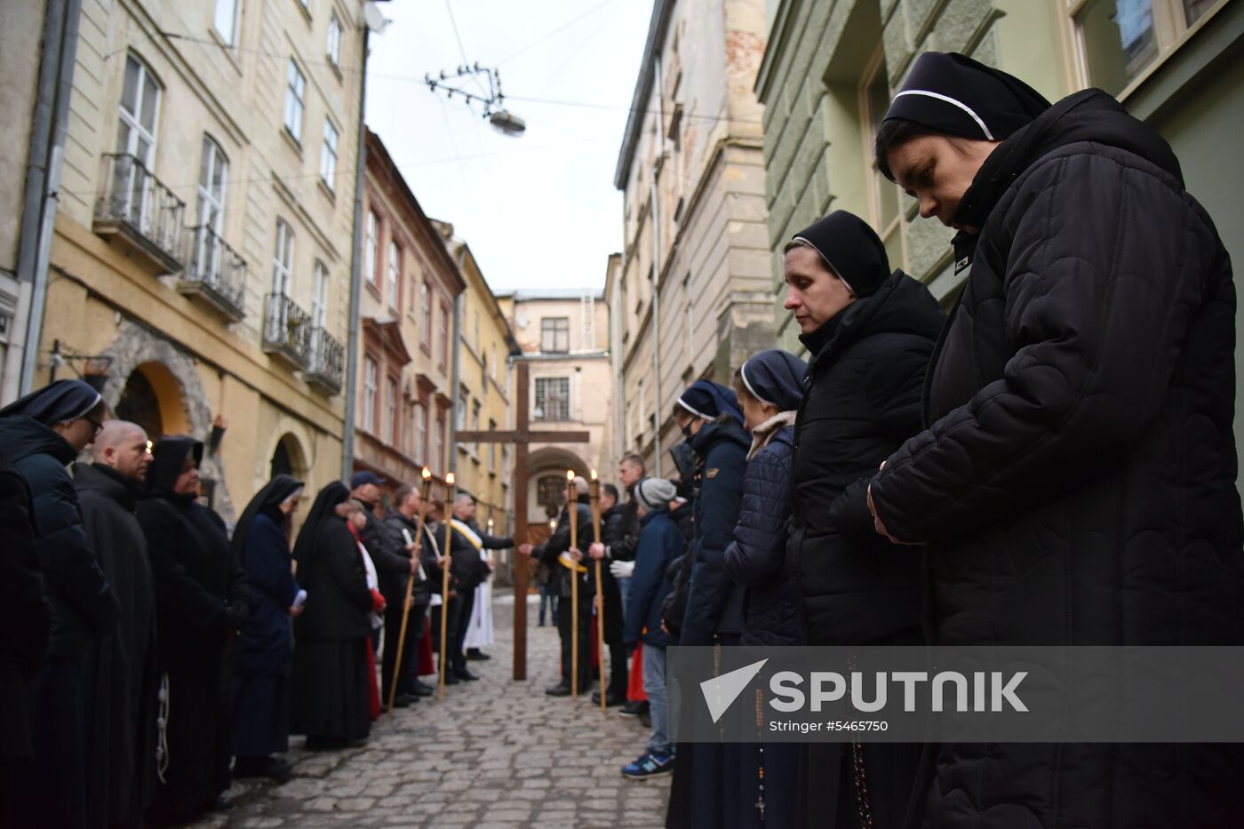 Cross procession in honor of Catholic Easter in Lviv