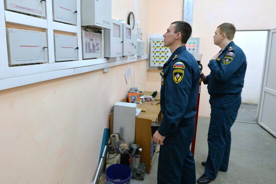 Fire safety inspection at Koltso shopping mall in Chelyabinsk