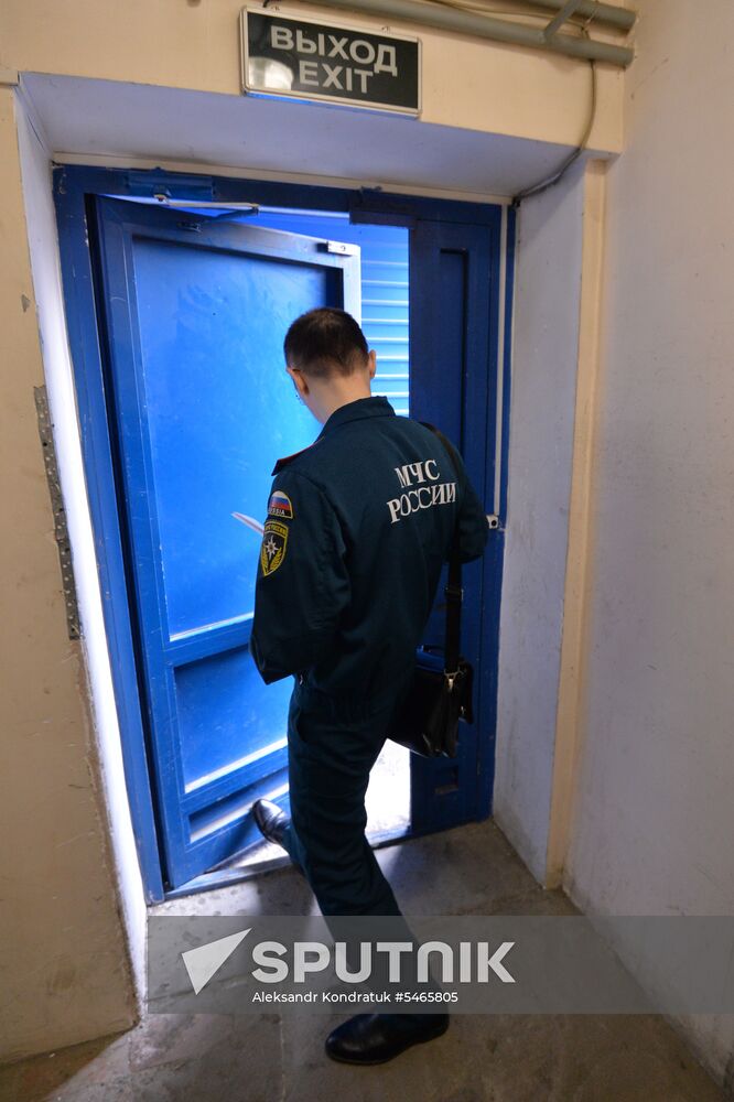 Fire safety inspection at Koltso shopping mall in Chelyabinsk