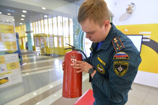 Fire safety inspection at Koltso shopping mall in Chelyabinsk