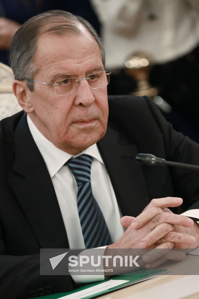 Foreign Minister Sergei Lavrov meets with UN Special Envoy for Syria Staffan de Mistura