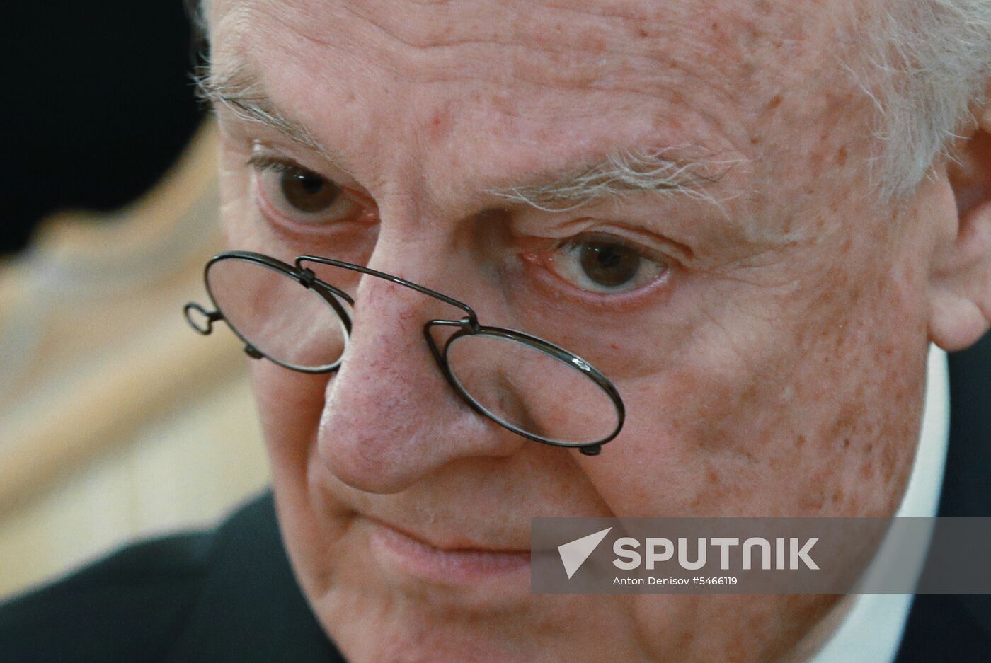 Foreign Minister Sergei Lavrov meets with UN Special Envoy for Syria Staffan de Mistura