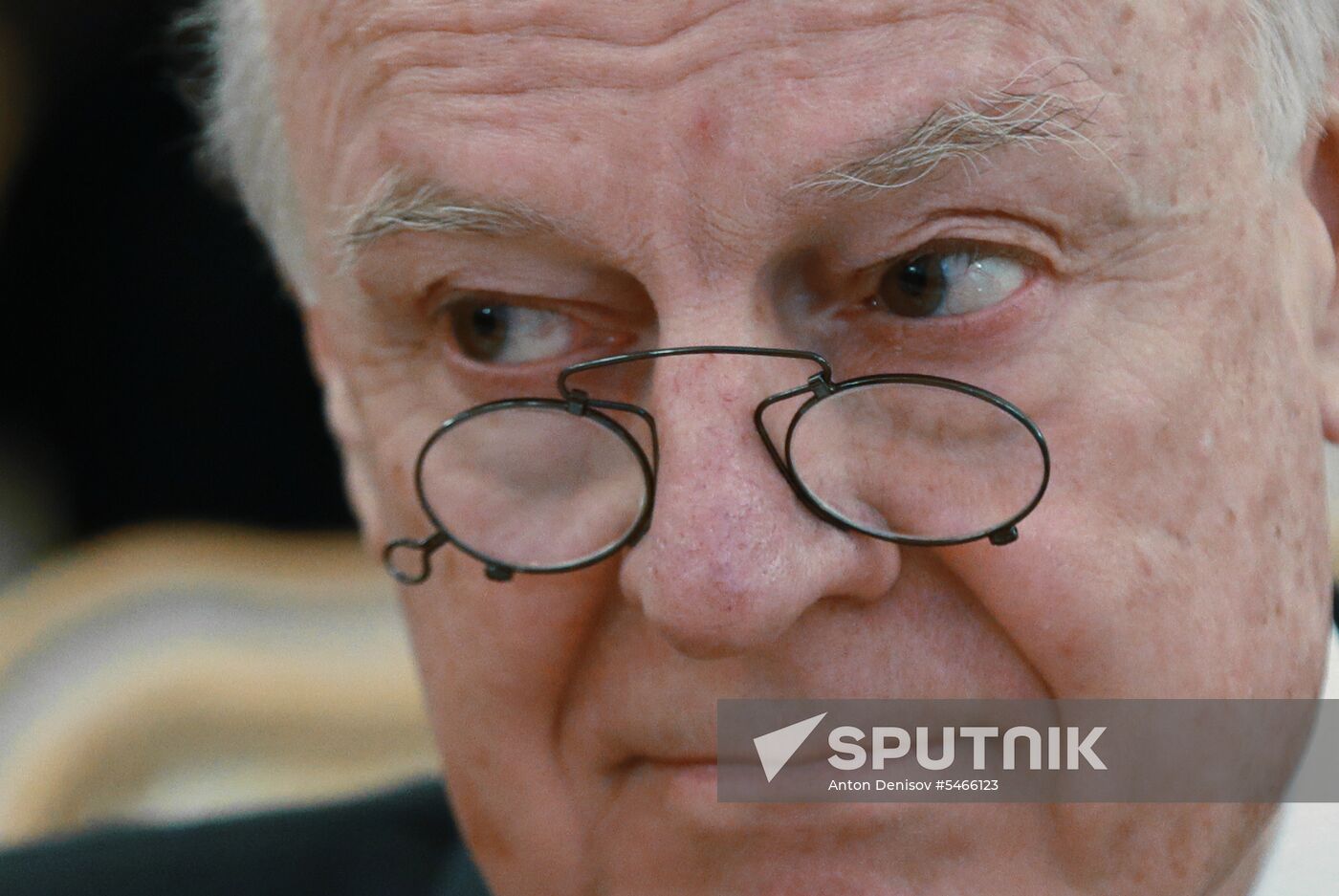 Foreign Minister Sergei Lavrov meets with UN Special Envoy for Syria Staffan de Mistura