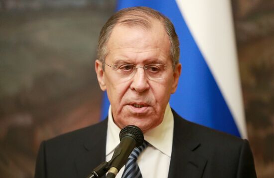 Foreign Minister Sergei Lavrov meets with UN Special Envoy for Syria Staffan de Mistura