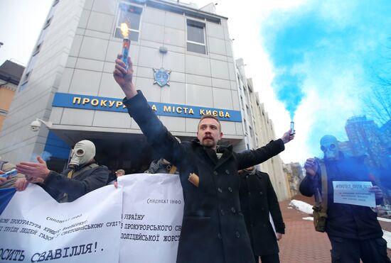 Rally against police abuse of power in Kiev