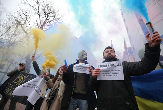 Rally against police abuse of power in Kiev