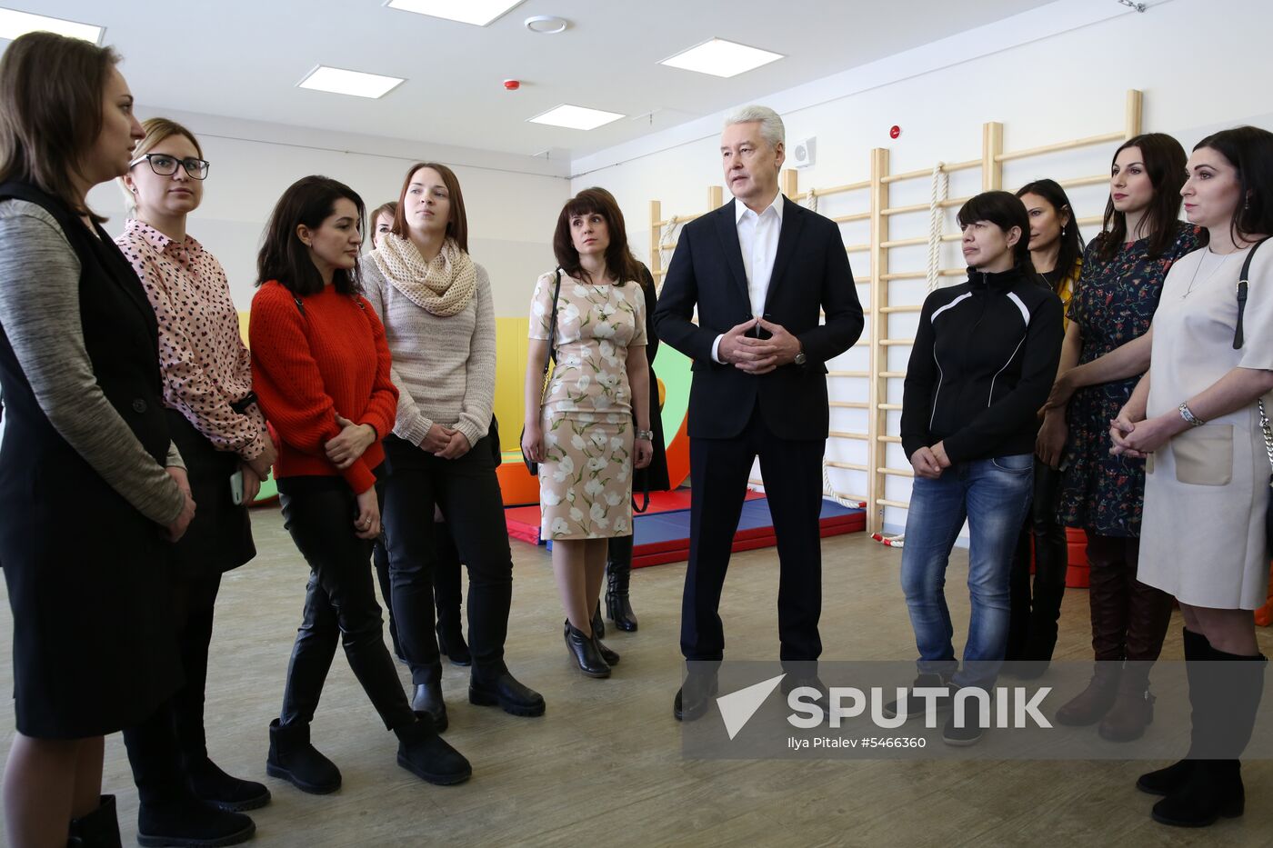 Moscow Mayor Sergei Sobyanin visits school No. 2120 in Novomoskovsky administrative area