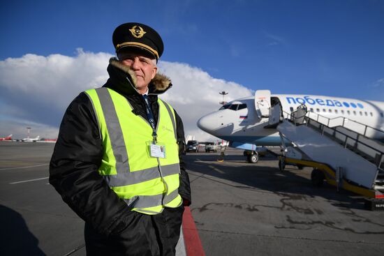 Maintenance of Pobeda aircraft at Vnukovo airport