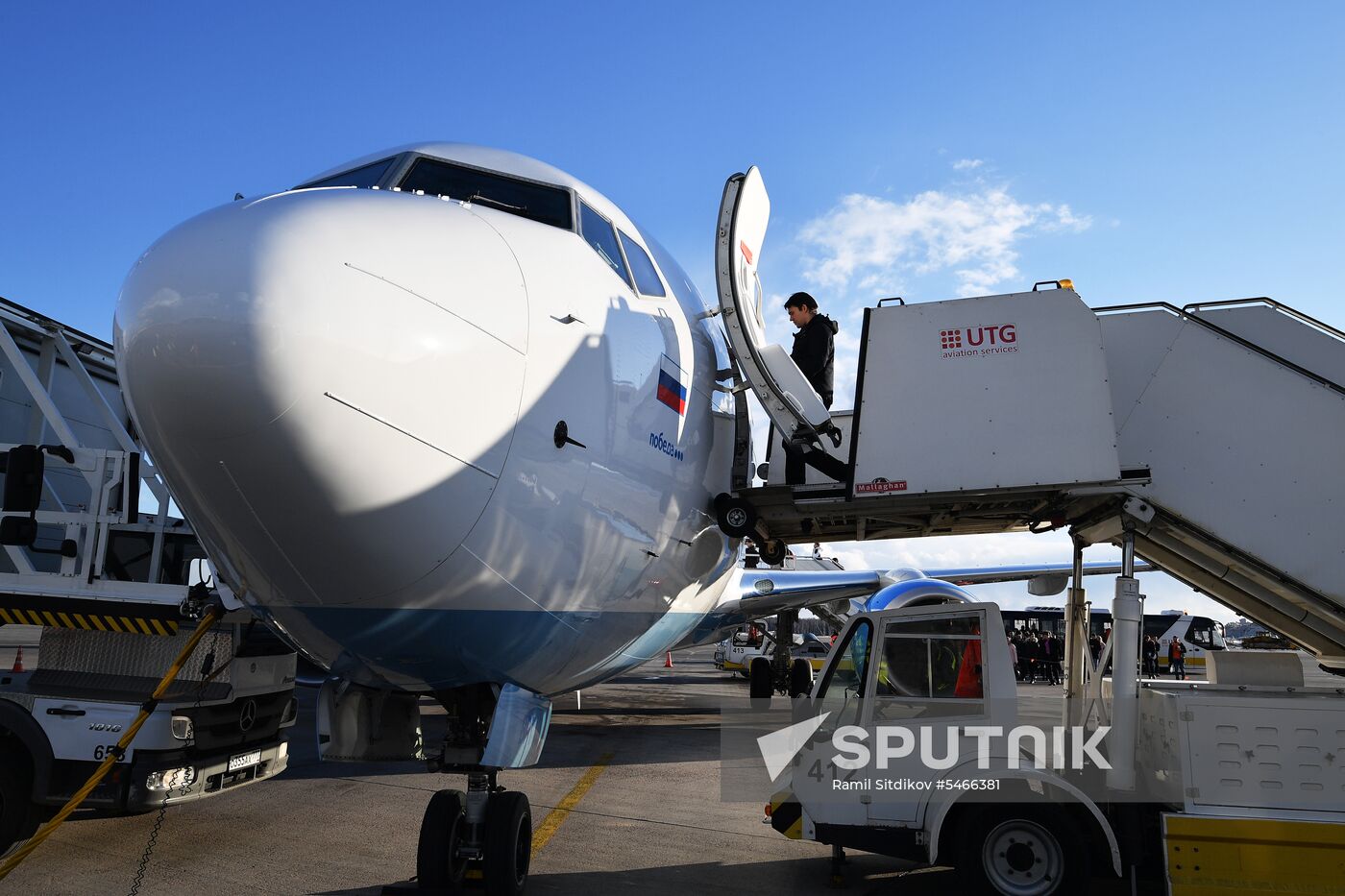 Maintenance of Pobeda aircraft at Vnukovo airport